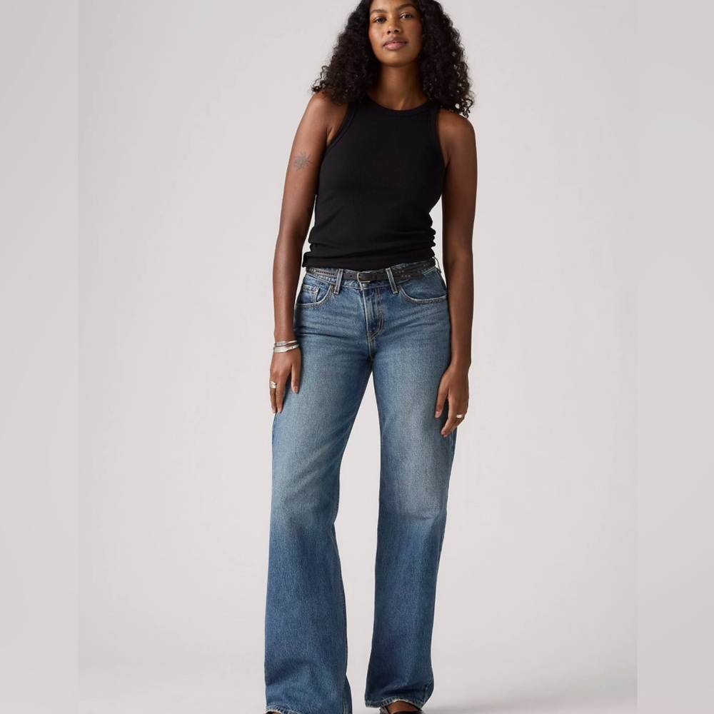 Levi's Low Loose Womens Jeans (NWT)